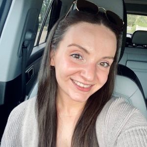 Meet your Posher, Alyssa